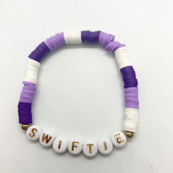 Taylor Swift Eras Tour Speak Now Friendship Bracelets - Picture 5 of 9